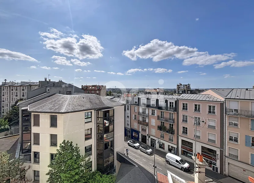 Flat Rue des Héros Nogentais in Nogent-sur-Marne