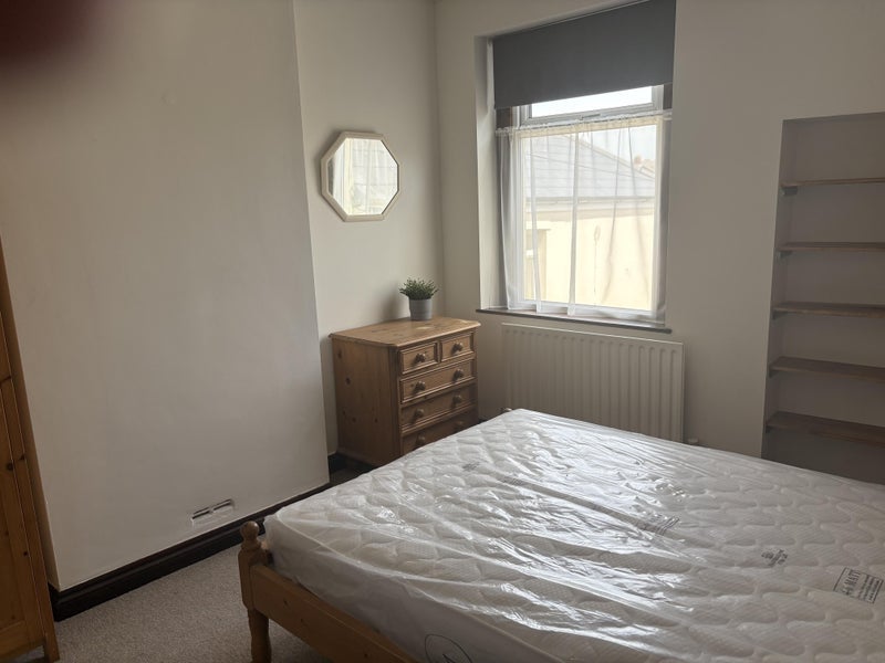 Room Stockland Street in Cardiff