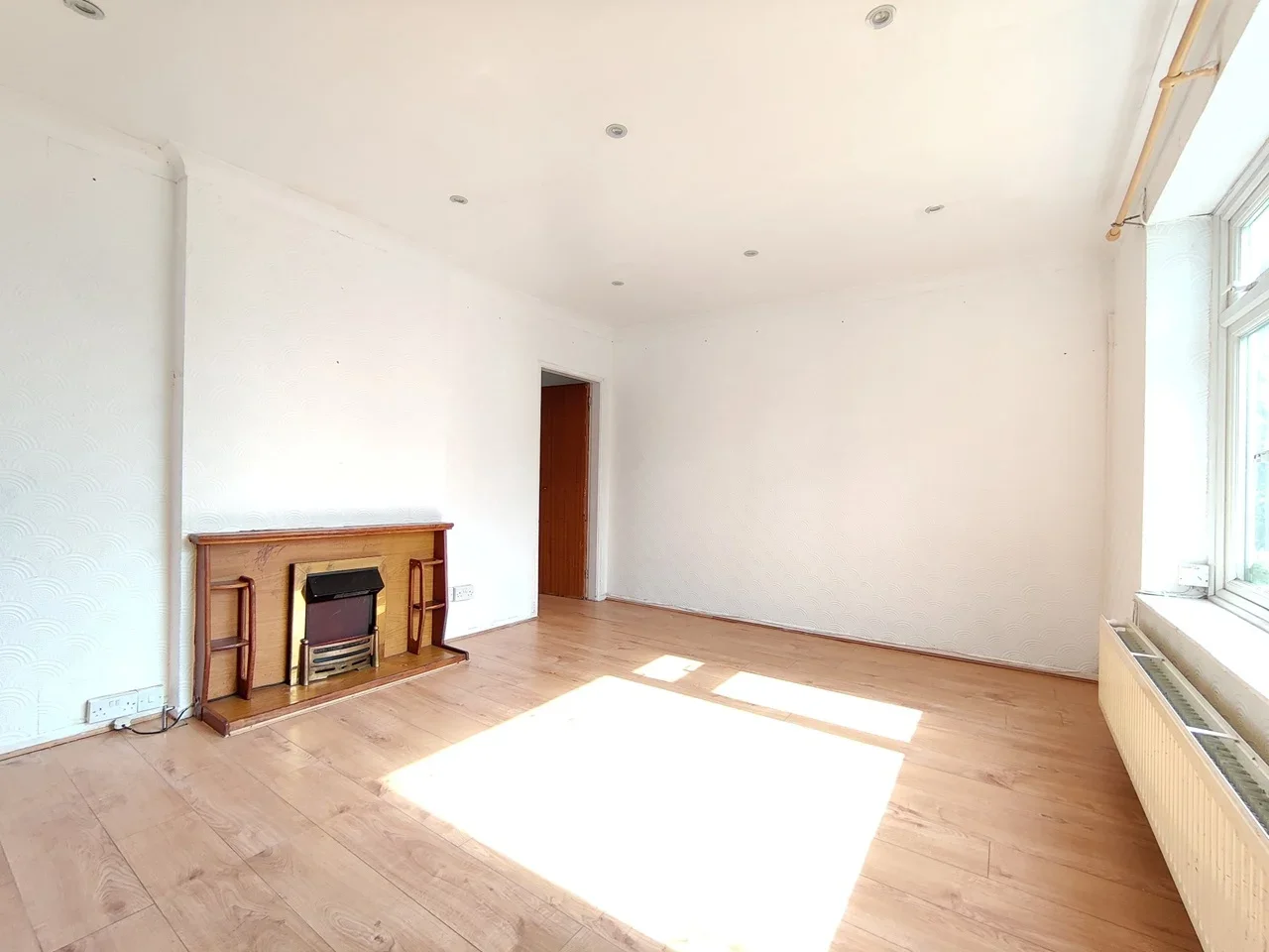 House Pinewood Close in Greater London