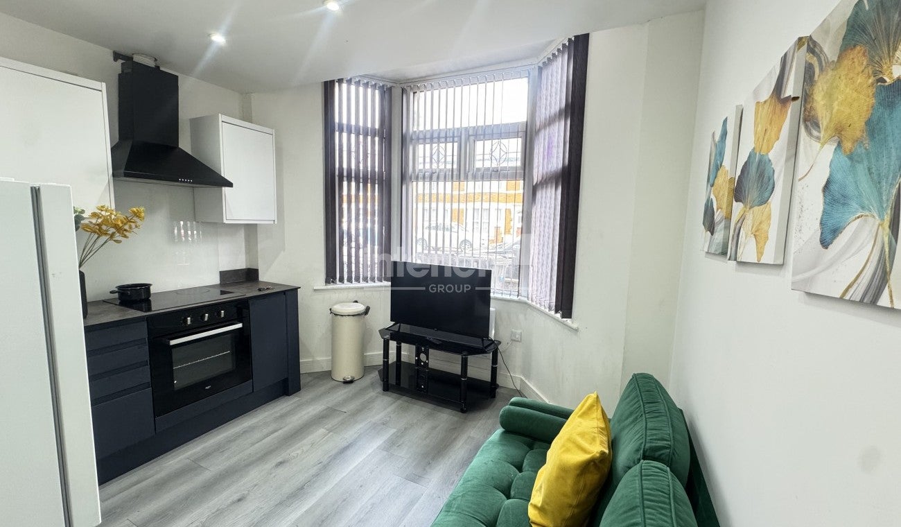 Flat Corporation Road in Cardiff