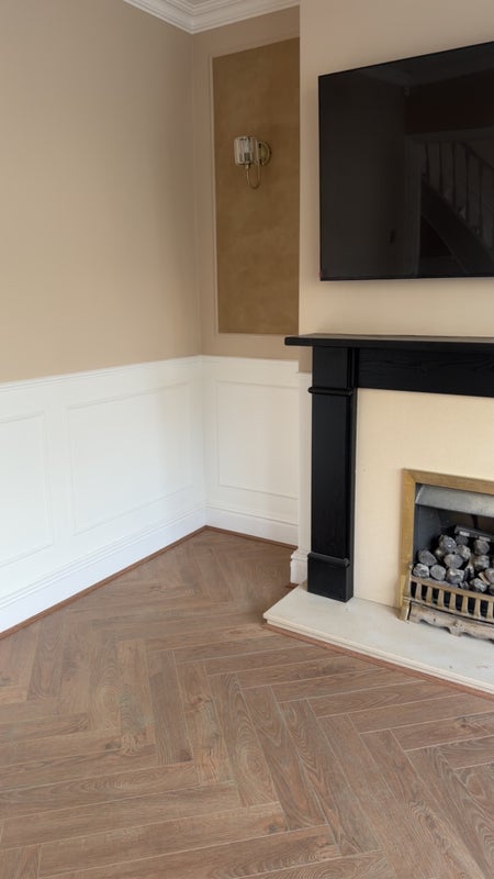 Room Fieldway in Bradford