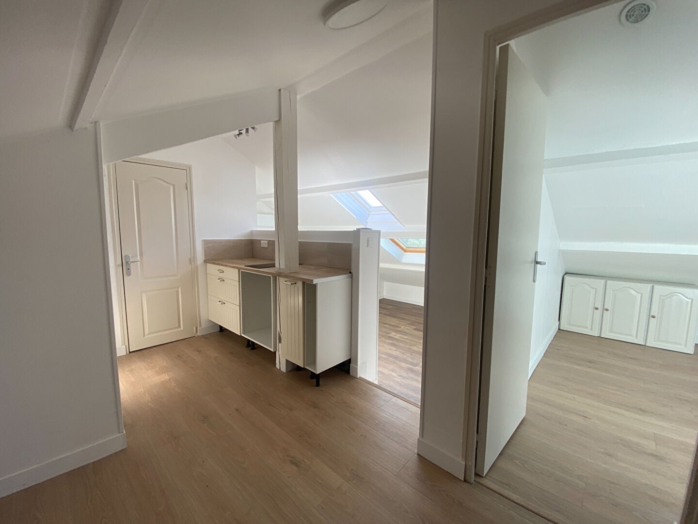 Appartement Place Léon Cassé à Corbeil-Essonnes