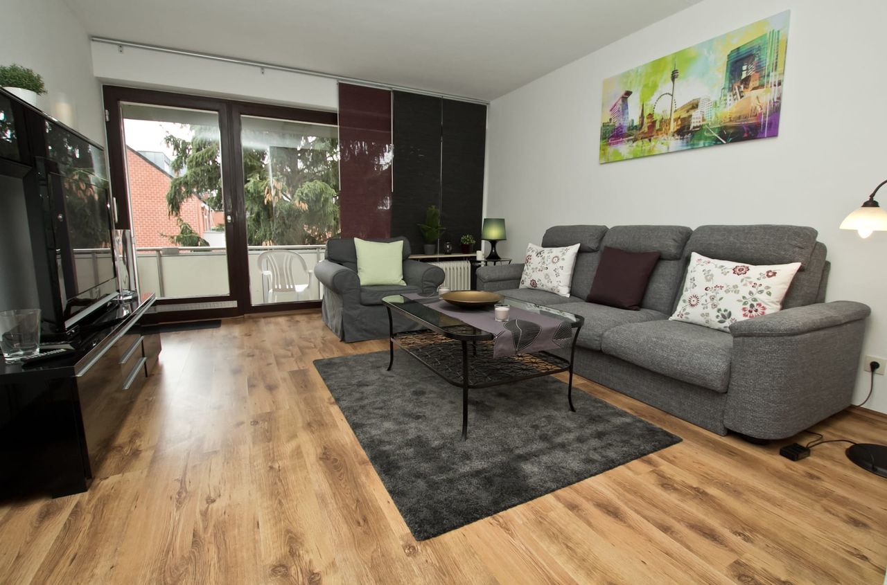 Wohnung Schlesische Straße in Düsseldorf