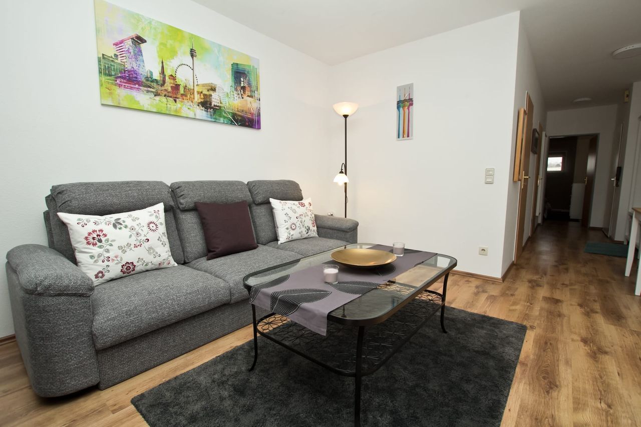 Wohnung Schlesische Straße in Düsseldorf