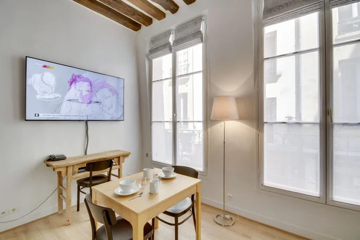 Flat Rue Saint-Sauveur in Paris