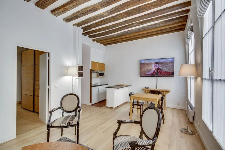 Flat Rue Saint-Sauveur in Paris