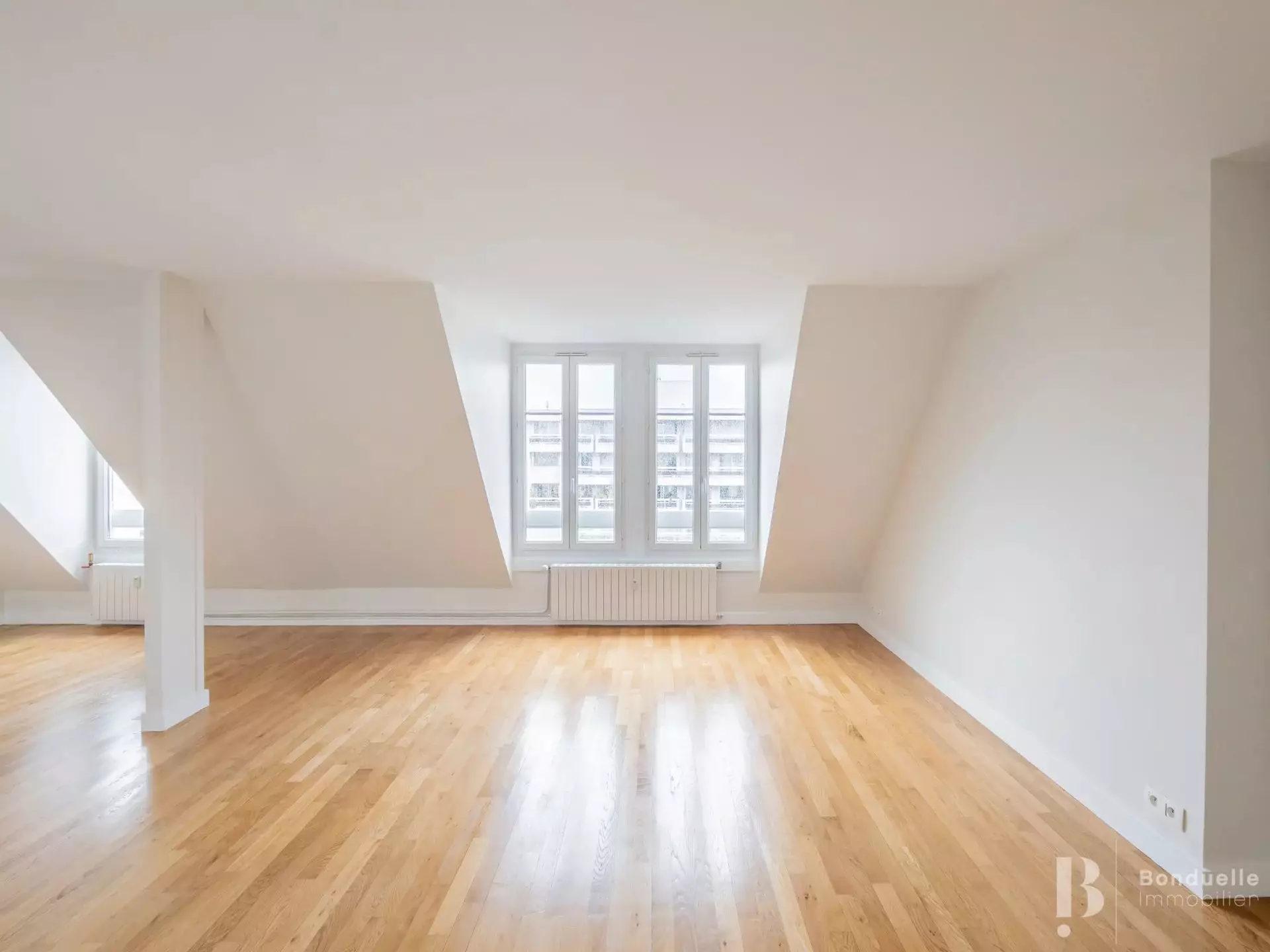 Flat Boulevard Exelmans in Paris