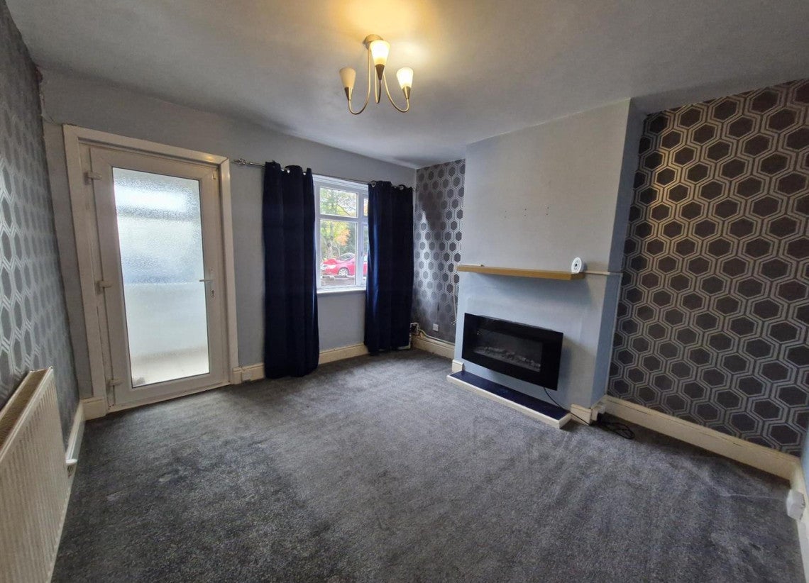 House Marston Lane in Nuneaton and Bedworth
