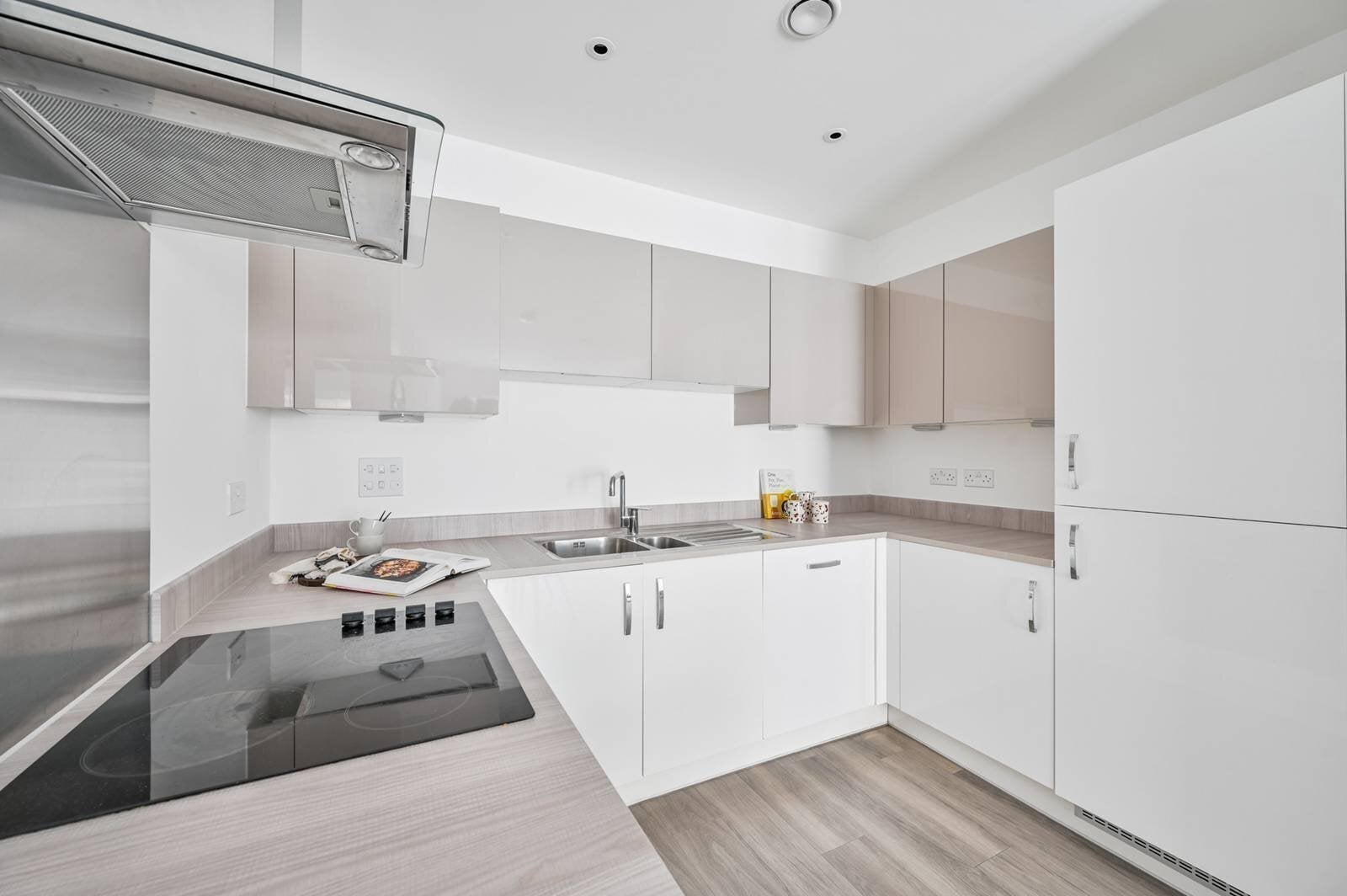 Flat Rolfe Terrace in Greater London