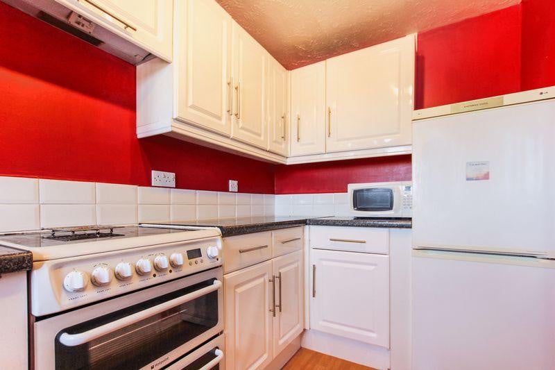 Flat Danbury Crescent in South Ockendon