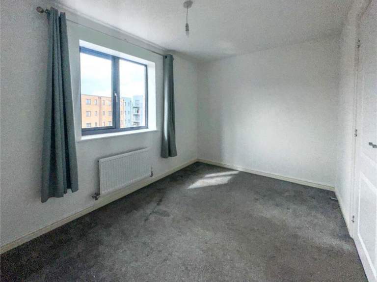 Flat Chalk Dene in Ebbsfleet Garden City