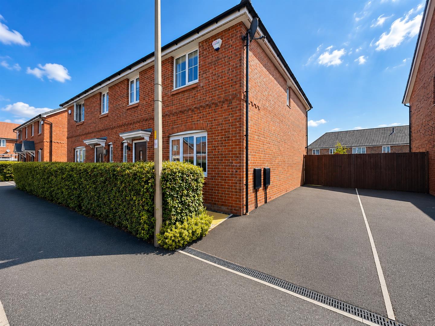 House Woolam Avenue in Ellesmere Port