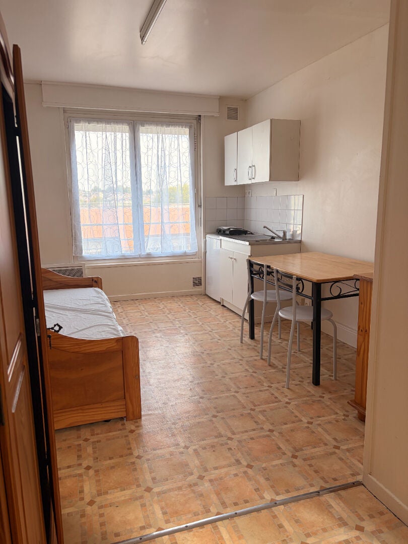 Room Rue du Gouvernement in Saint-Quentin
