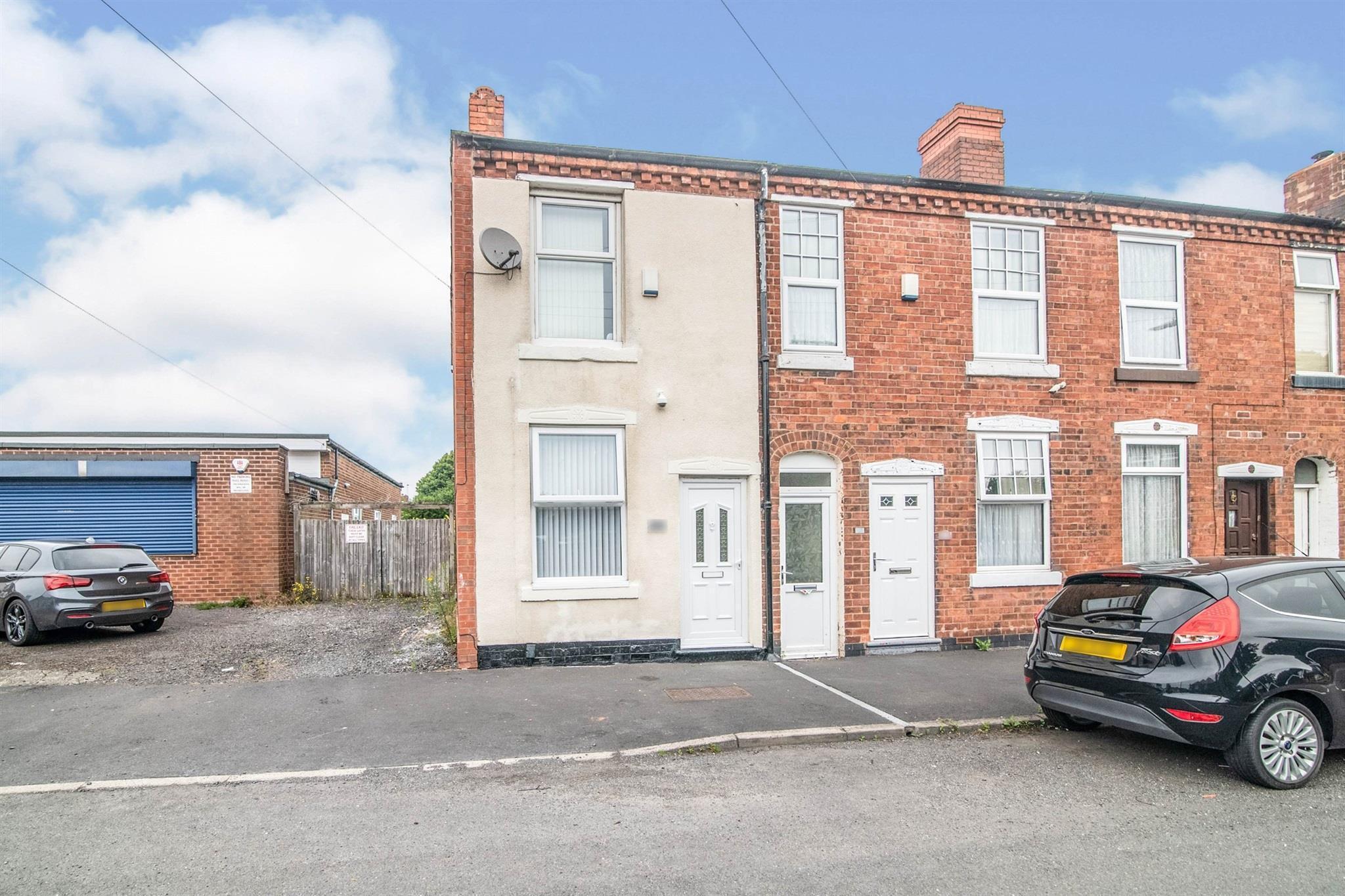 Flat Woodward Street in Sandwell