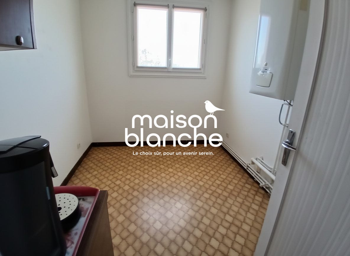 Flat Impasse Anatole France in Parthenay