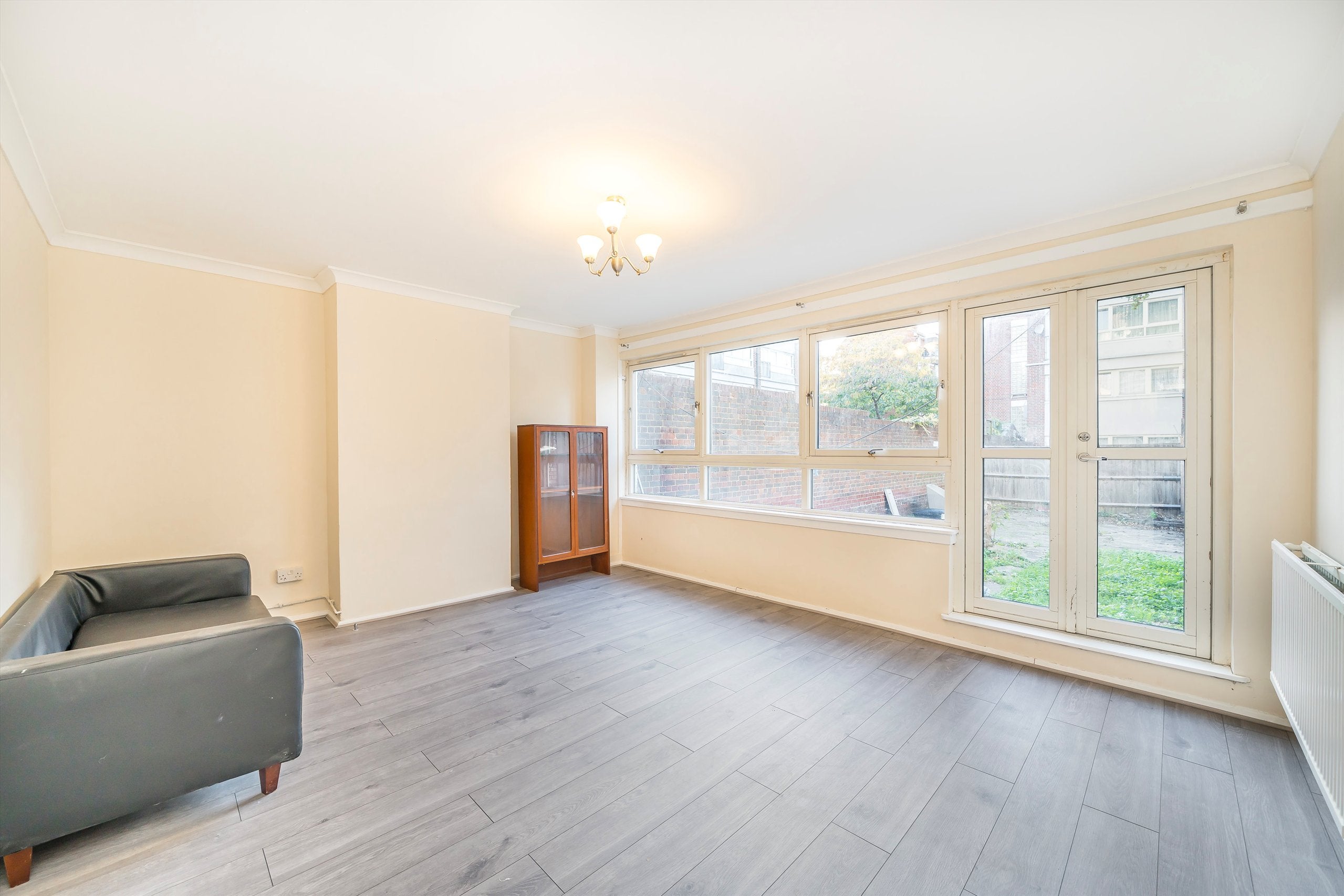 Flat Robert Street in Greater London