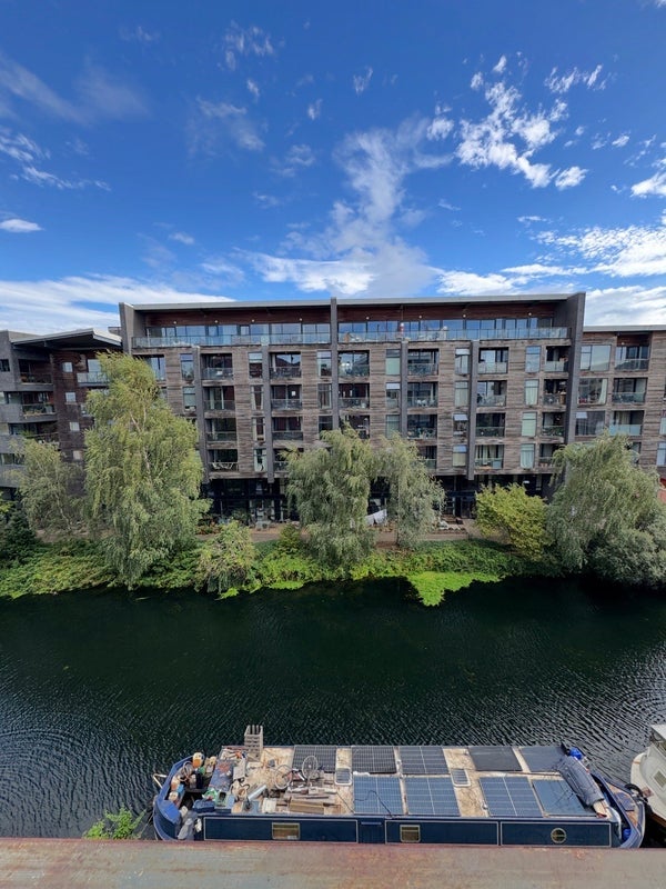Room Schwartz Wharf in Greater London