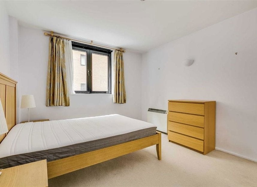 Flat Cromwell Road in Greater London
