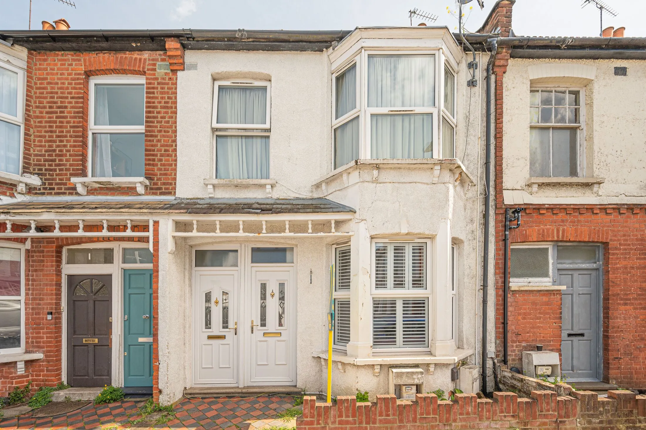 Flat Grange Avenue in Greater London