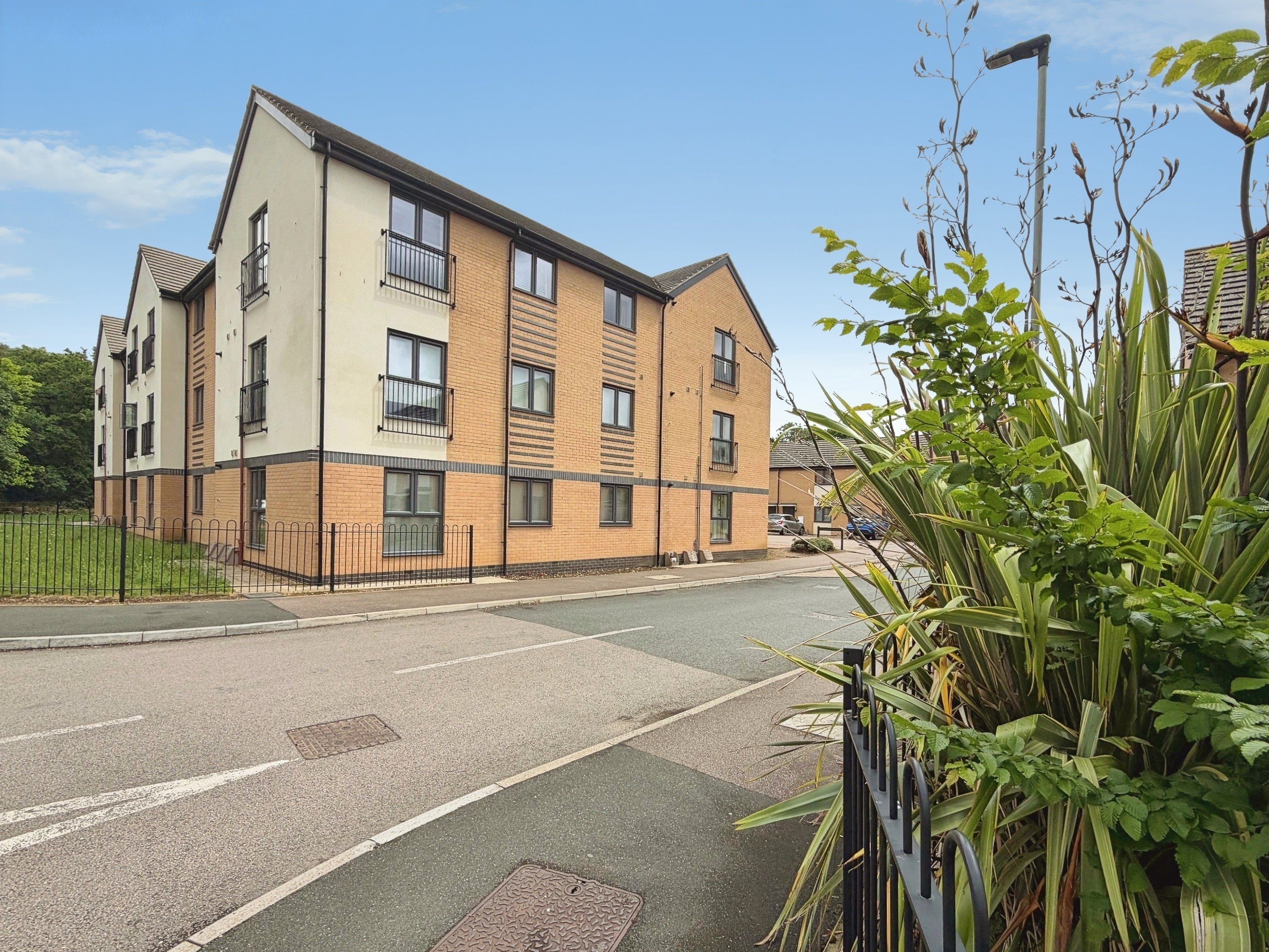 Flat Headings Drive in Peterborough