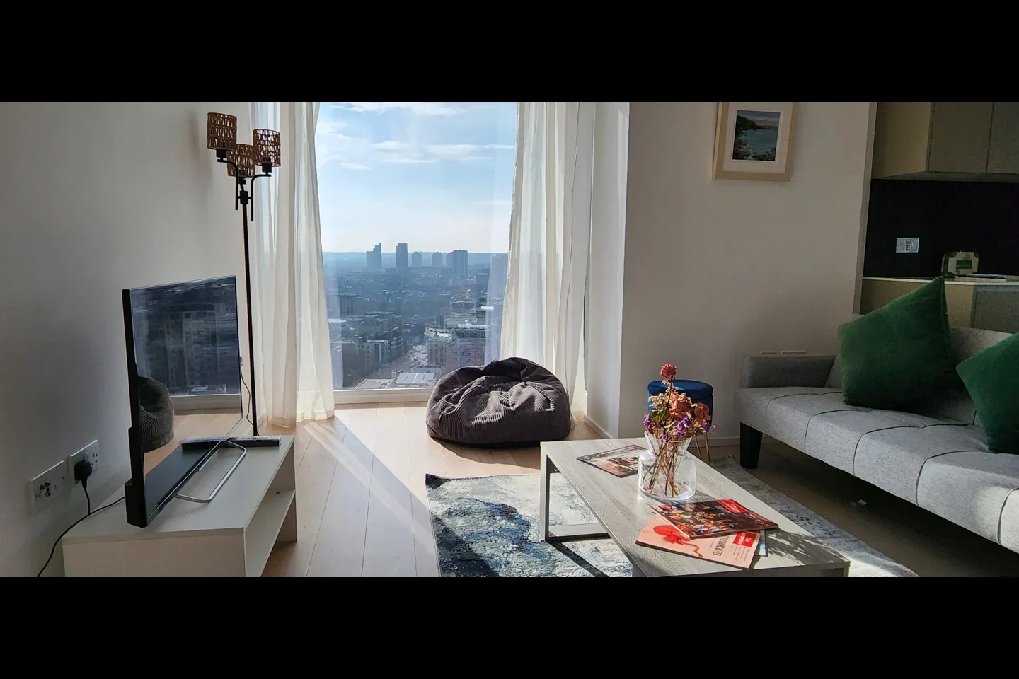 Room York Place in Greater London