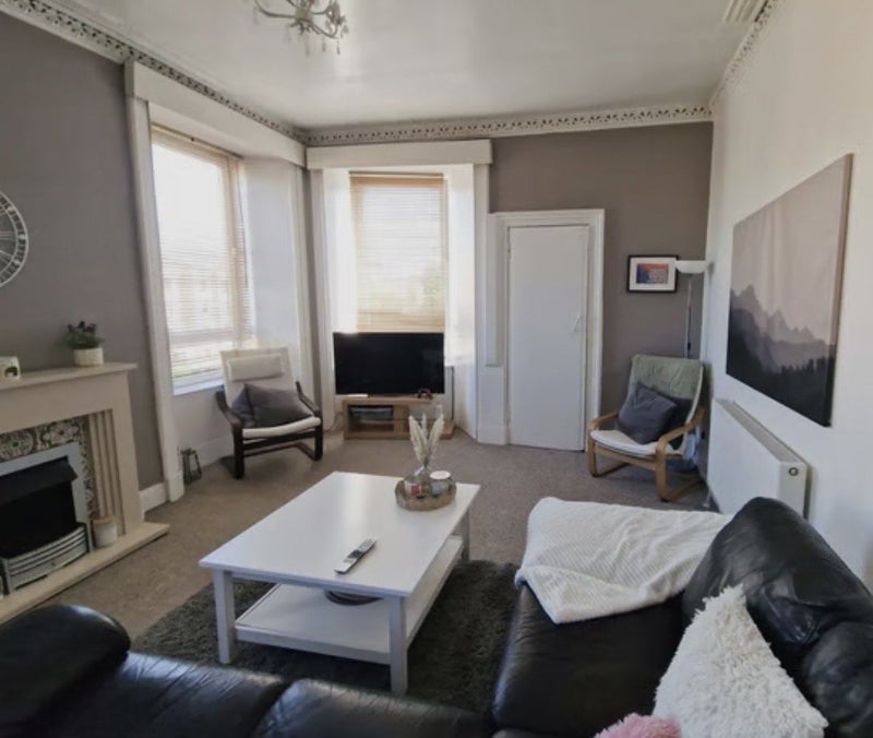 Room Paisley Road West in Glasgow
