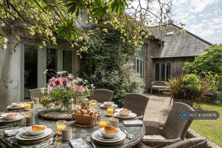 House Bagton Lane in South Hams