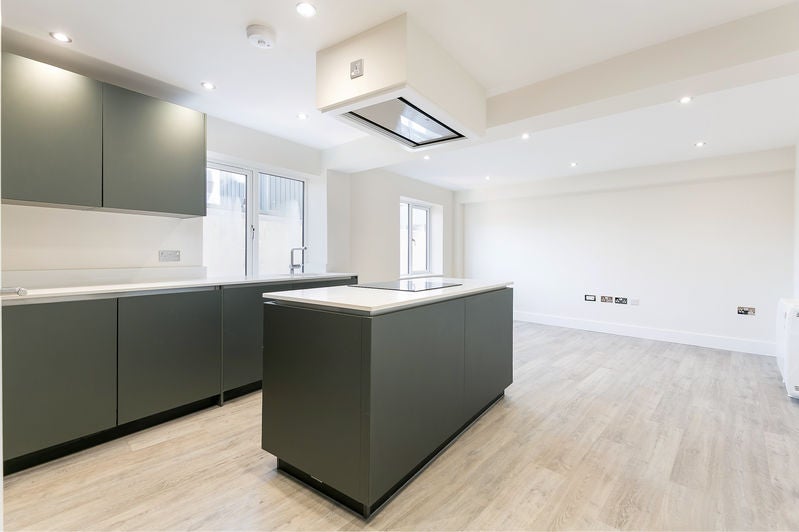 Flat South End in Greater London