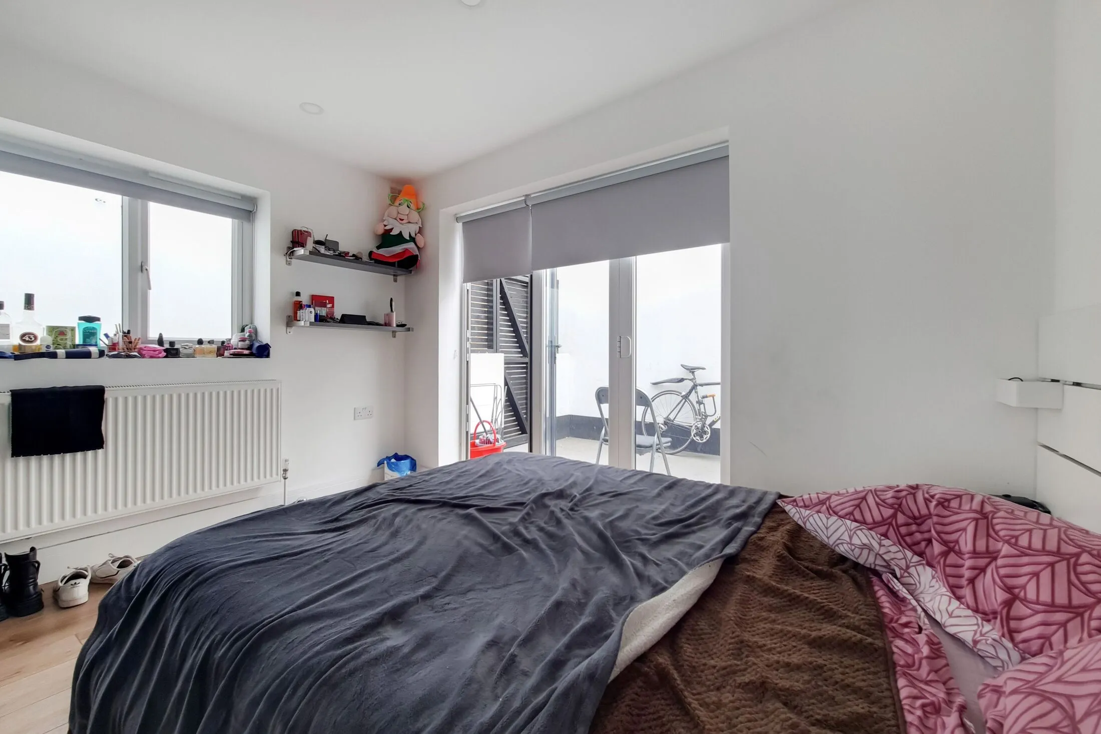 Flat Camberwell Road in Greater London
