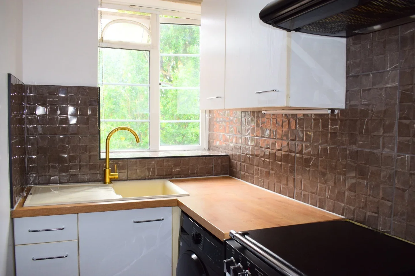 Flat Wyke Road in Greater London