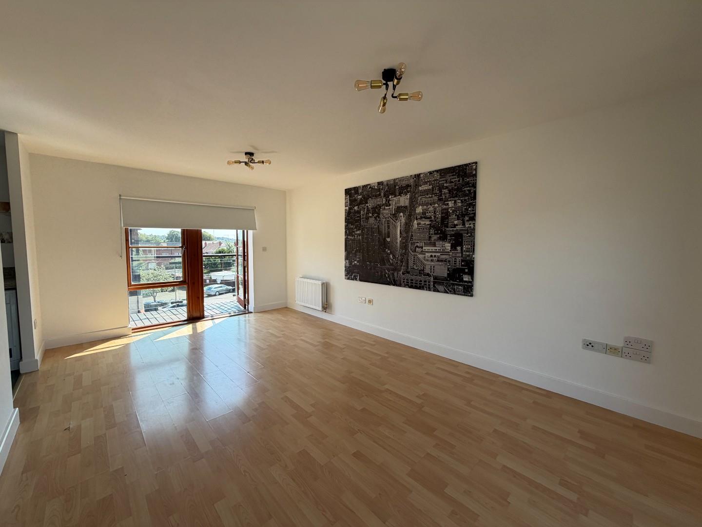 Flat Weedon Road in Northampton