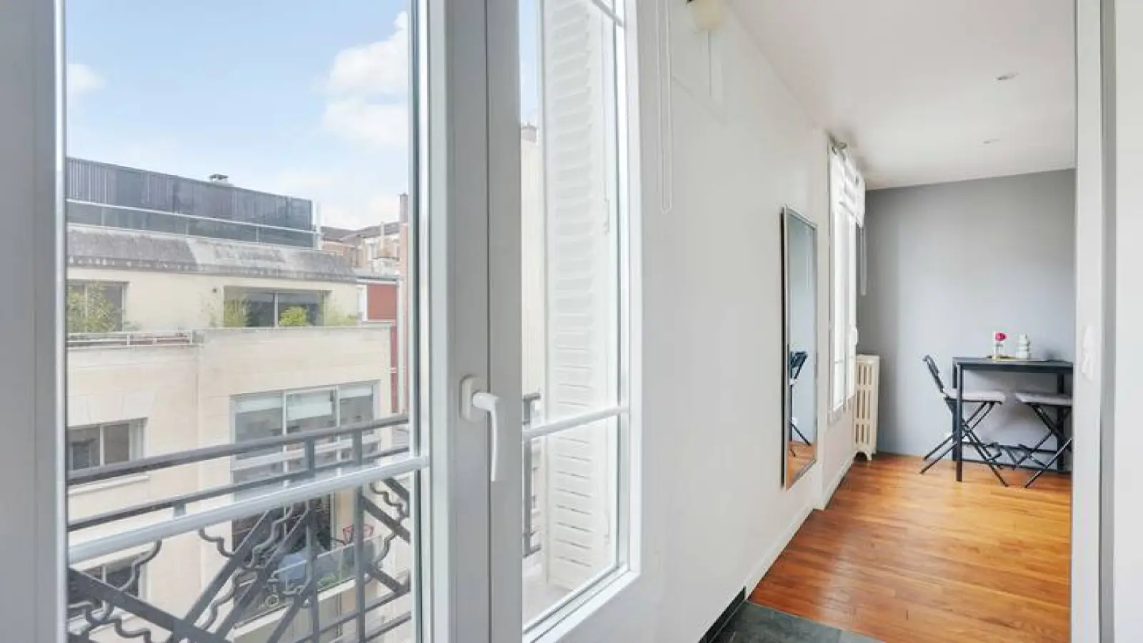 Flat Rue Édouard Vaillant in Levallois-Perret