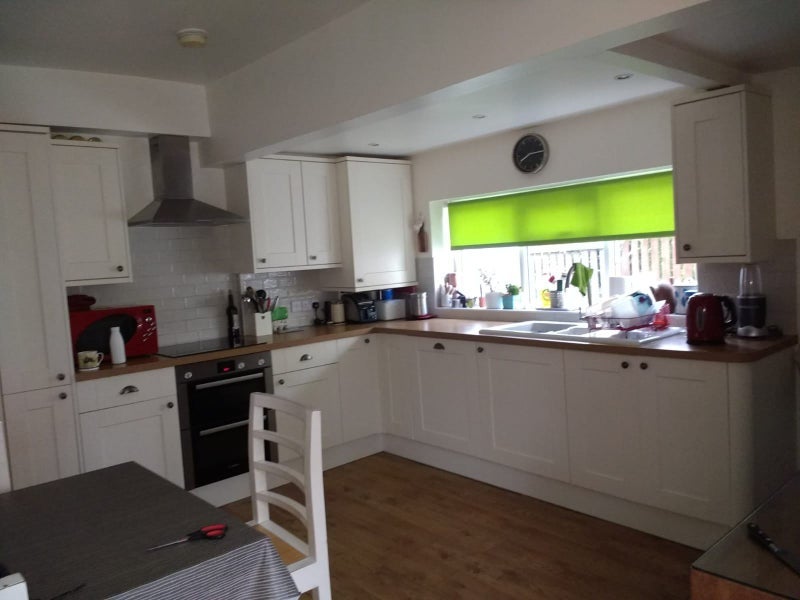 Room Heathfield in Leeds