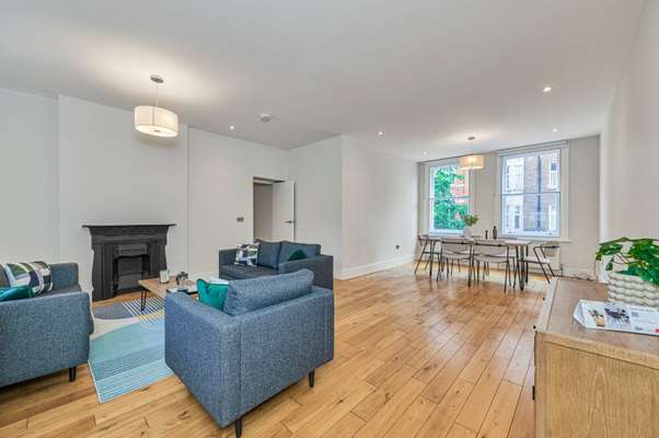 Flat Marylebone High Street in City of Westminster