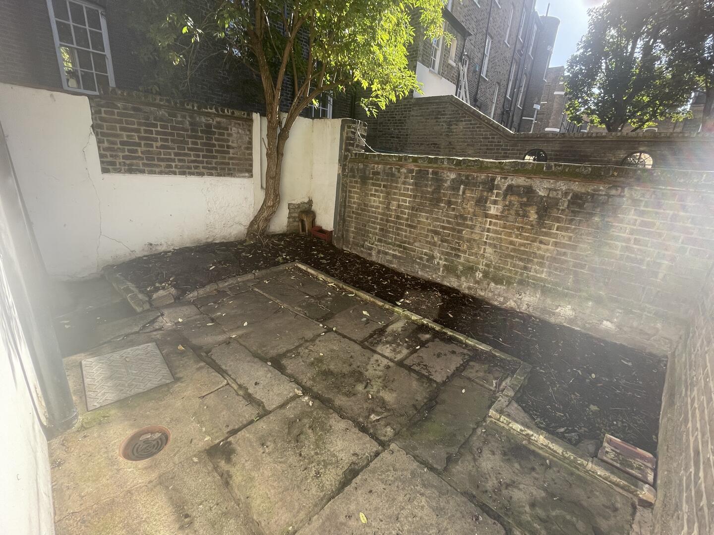 Flat Whitechapel Road in Greater London