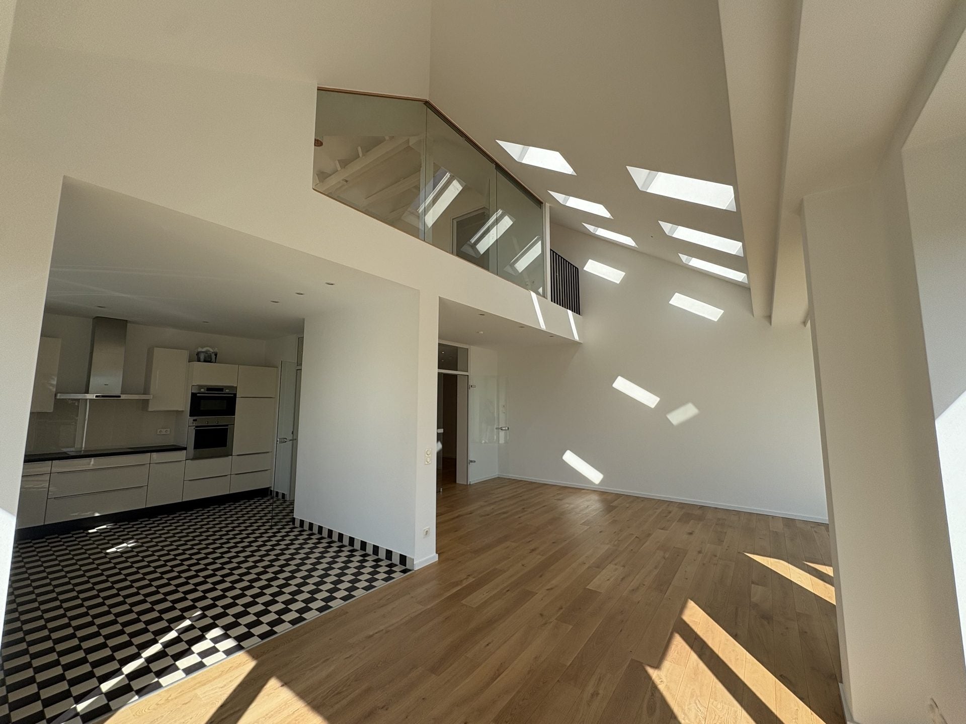 Wohnung Zeppenheimer Weg in Düsseldorf