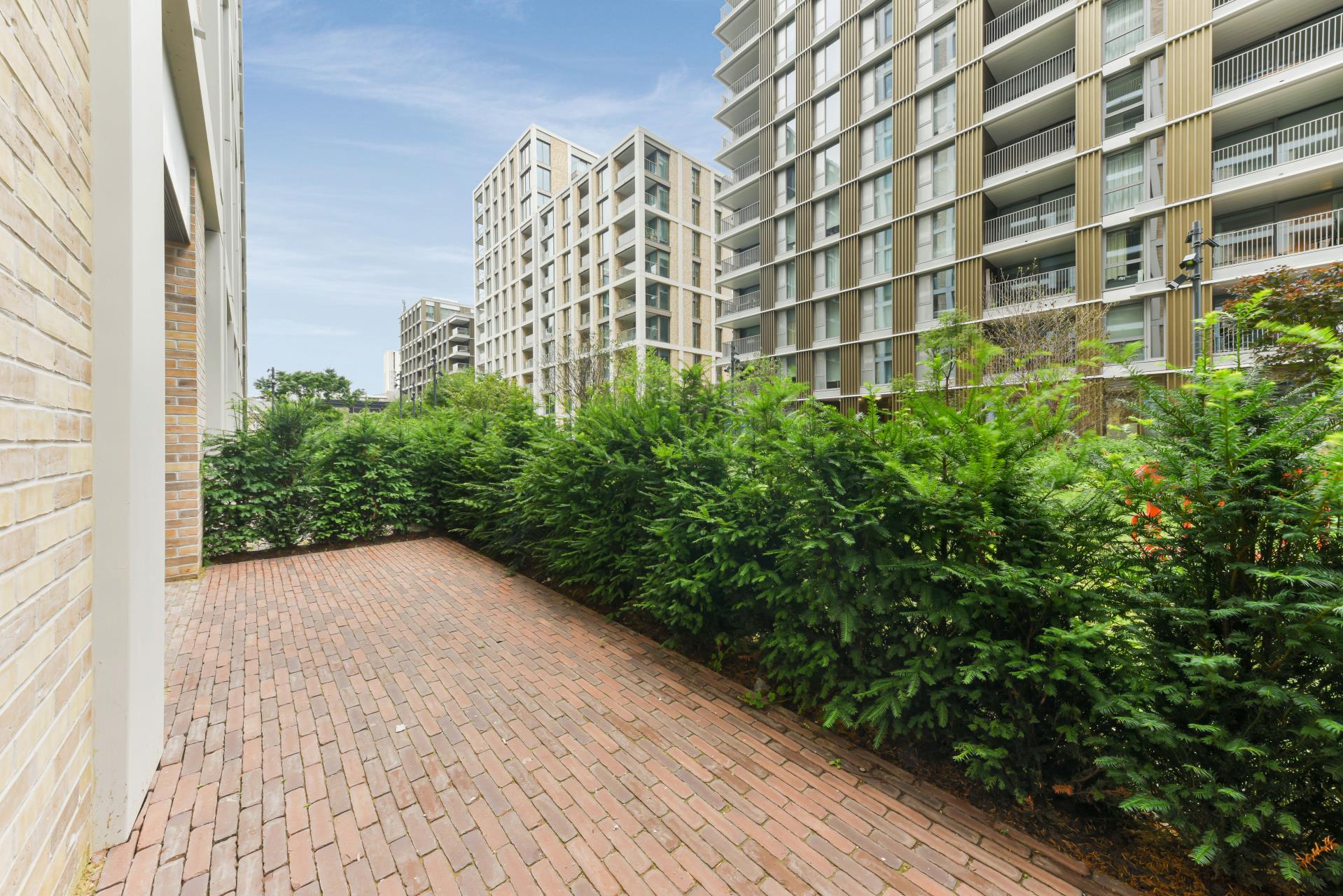 Flat Palmer Road in Greater London