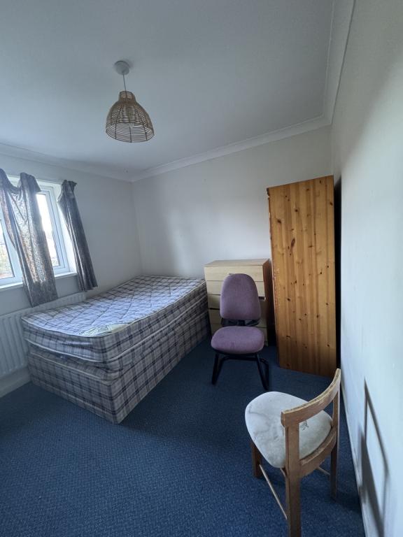 Room Alma Road in Southampton