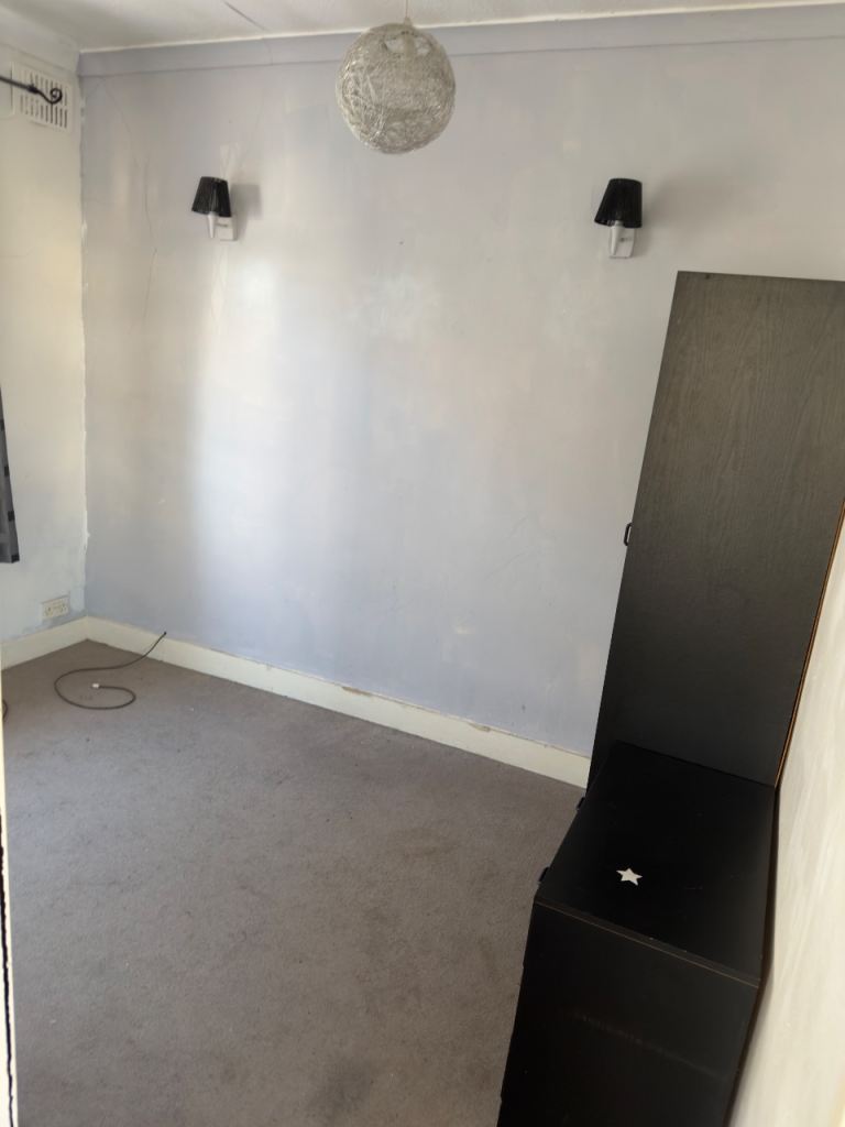 House Tiptree Close in Greater London
