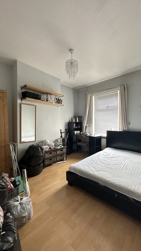 Room Paget Road in Leicester