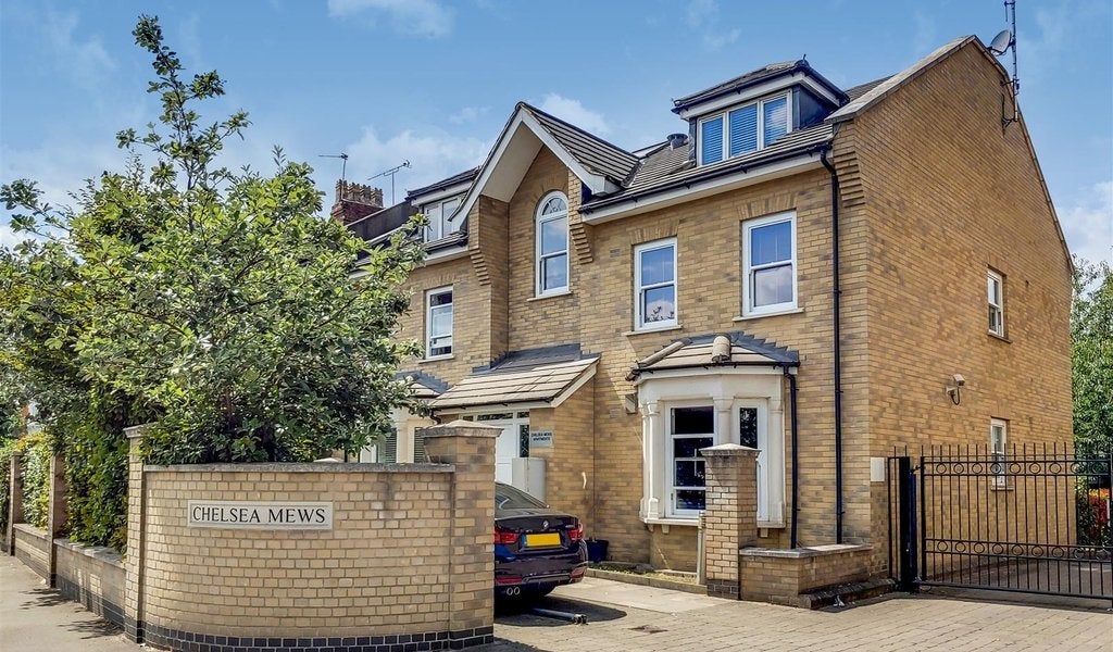 Flat New Wanstead in Greater London