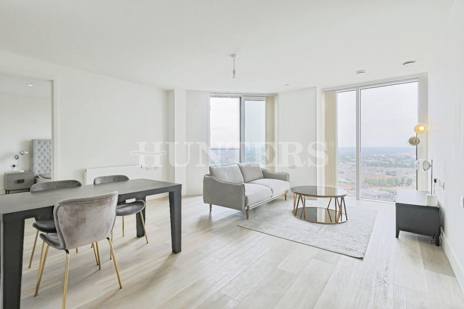 Flat Daneland Walk in Greater London