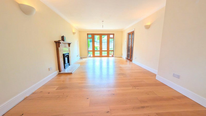 House Southview Road in Arun