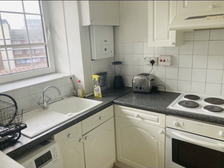 Room Welland Street in Greater London