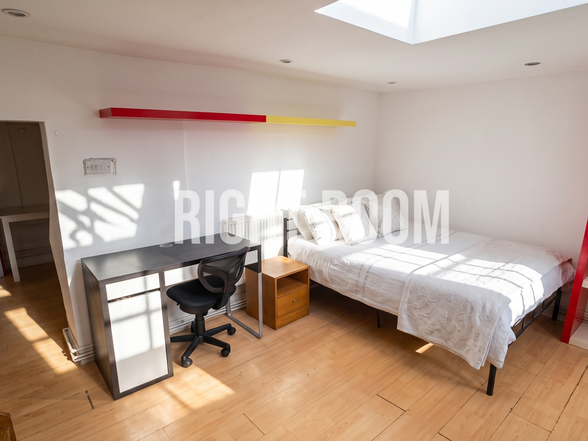 Flat Gillespie Road in Greater London