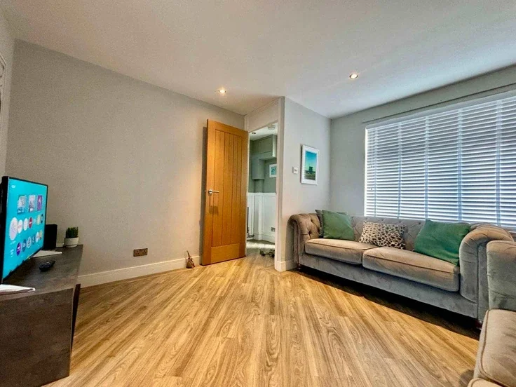House Cranhill Close in Metropolitan Borough of Solihull