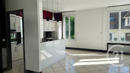 House Rue Adolphe Thiers in Saint-André-les-Vergers