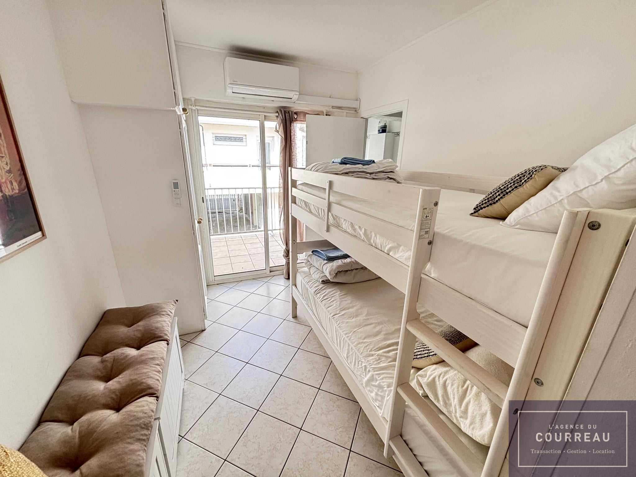 Appartement Avenue Jean Lasserre à Le Grau-du-Roi