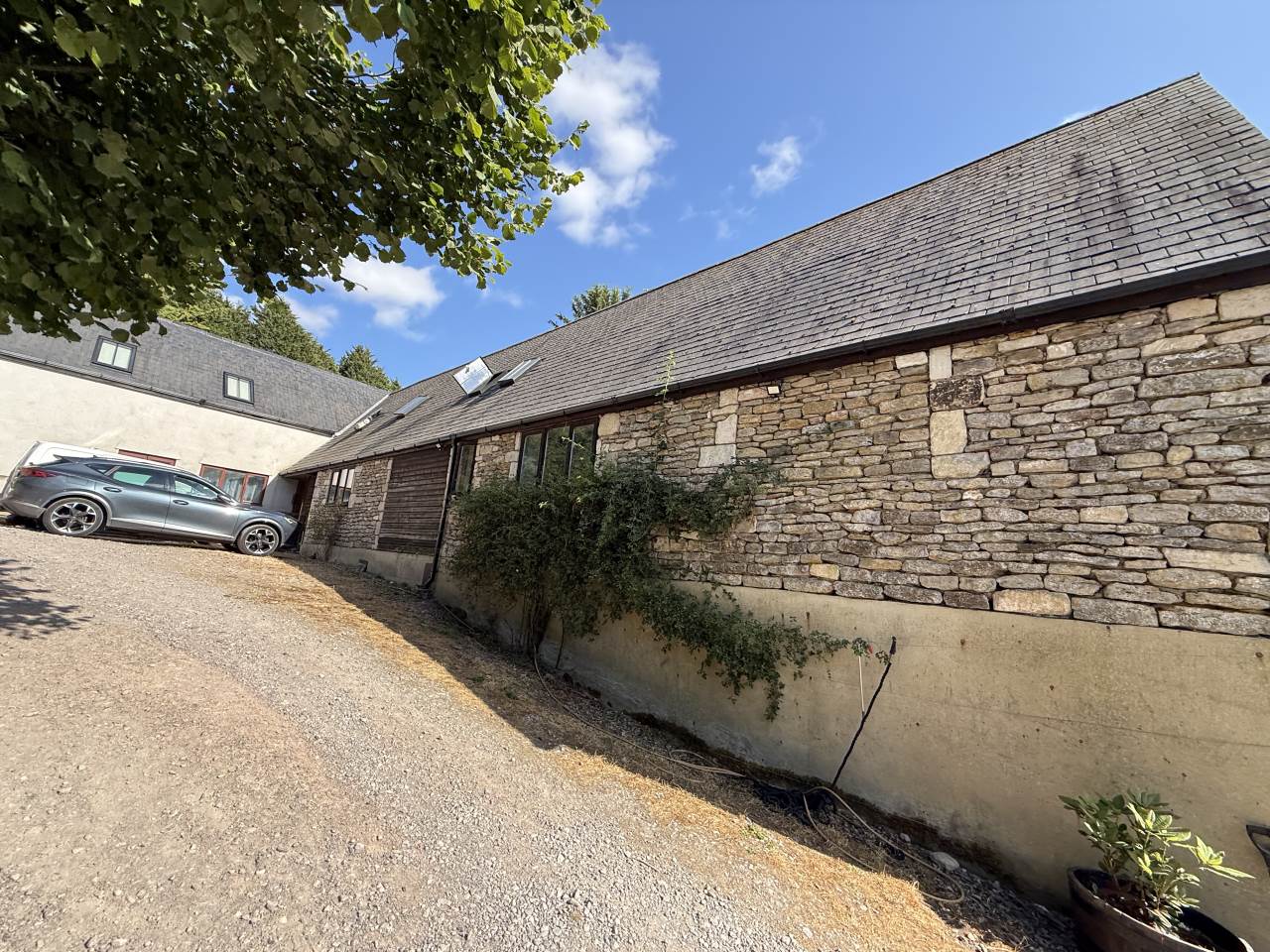 Flat Clifford Drive in Paulton
