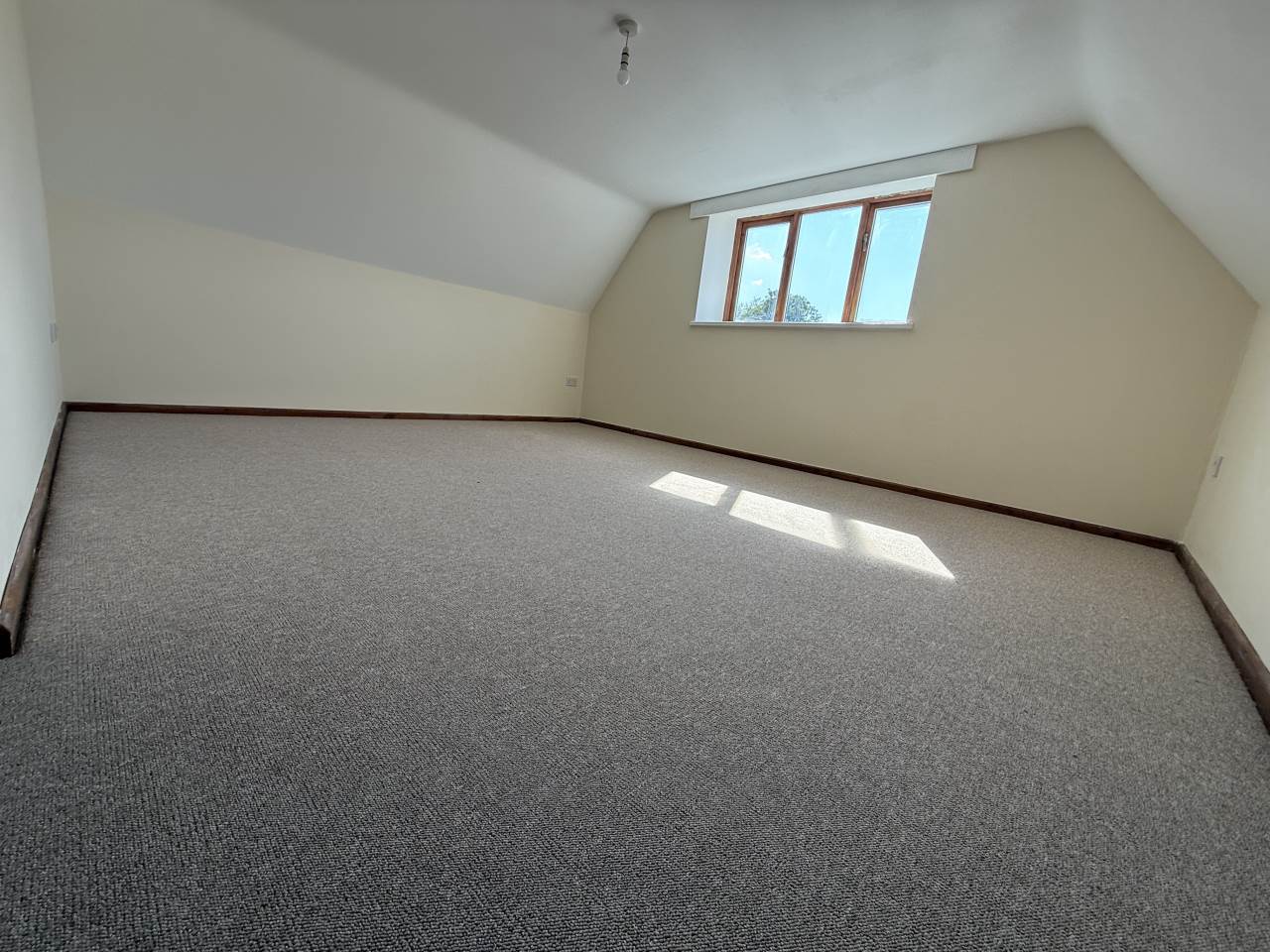 Flat Clifford Drive in Paulton
